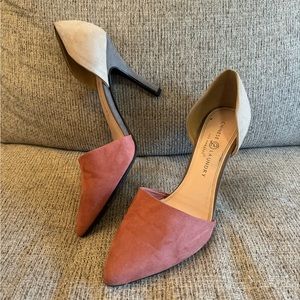 Chinese Laundry Suede Color block pumps
